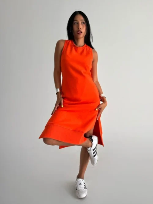 2618 Sleeveless Knit Dress